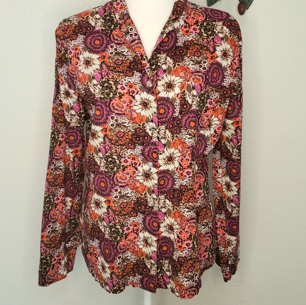 Women's Vera Bradley Floral blouse size Medium